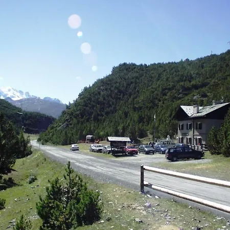 Chalet Valania